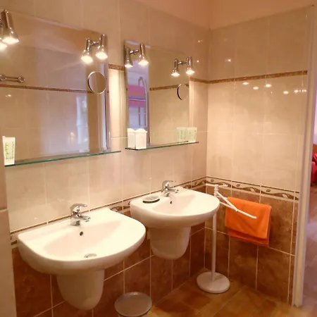 La Cavalerie * Сен-Жан-ле-Тома